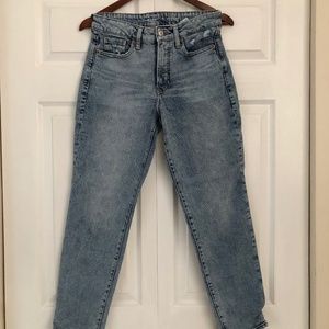 Old Navy high rise O.G. straight size 2